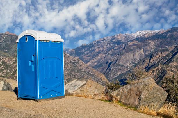 Best Construction site porta potty rental  in Leavenworth, KS