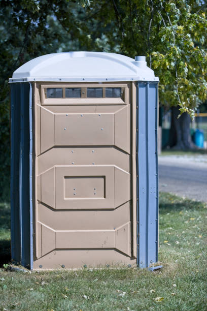 Best Luxury portable toilet rental  in Leavenworth, KS